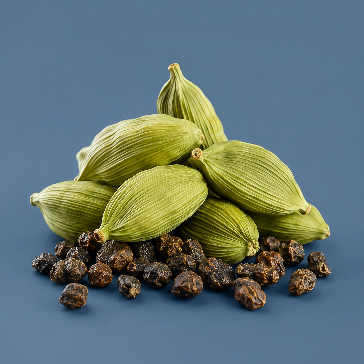 خرید ادویه به قیمت عمده امروز از فروشگاه آنلاین شریفیان با بیش از 80 سال سابقه 21 خرید هل